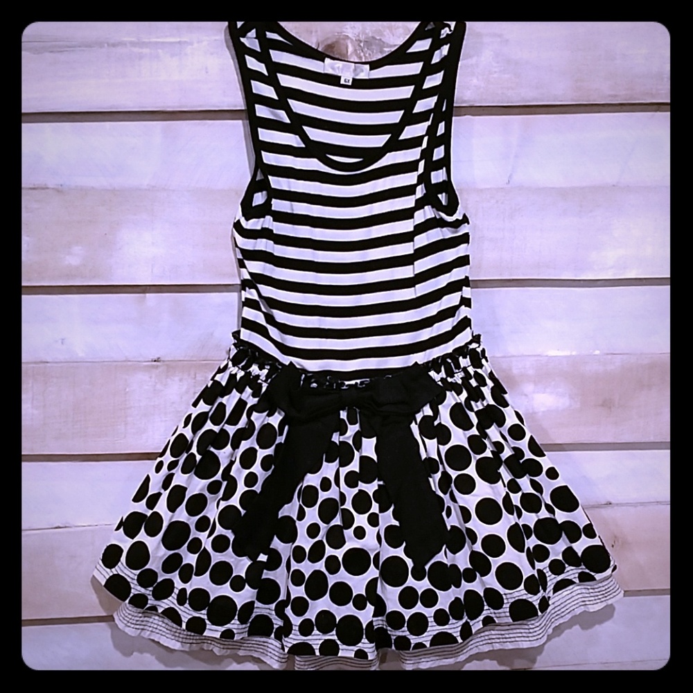 BABY SARA DRESS SZ 6X BLACK AND WHITE